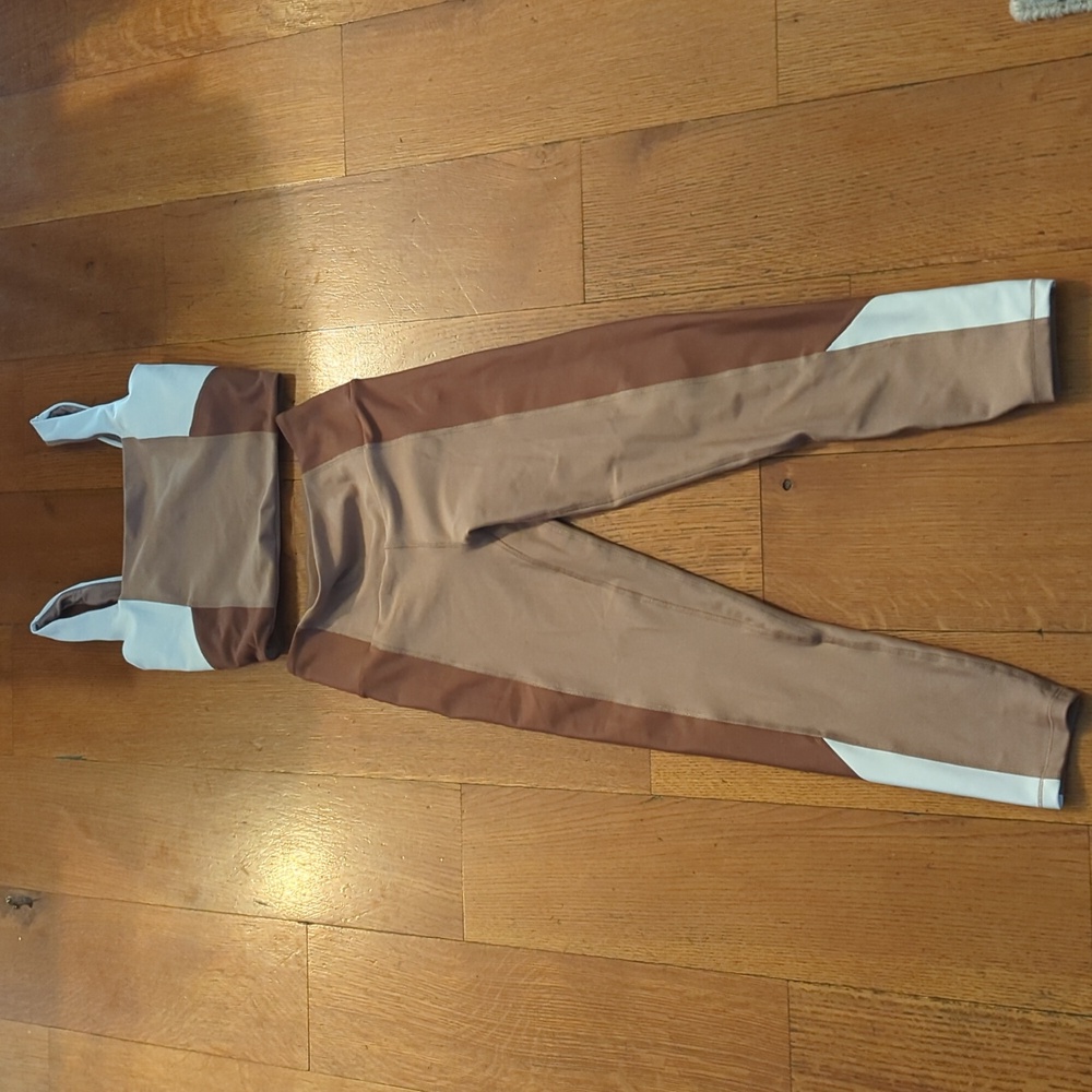 YPB set legging is size small/short